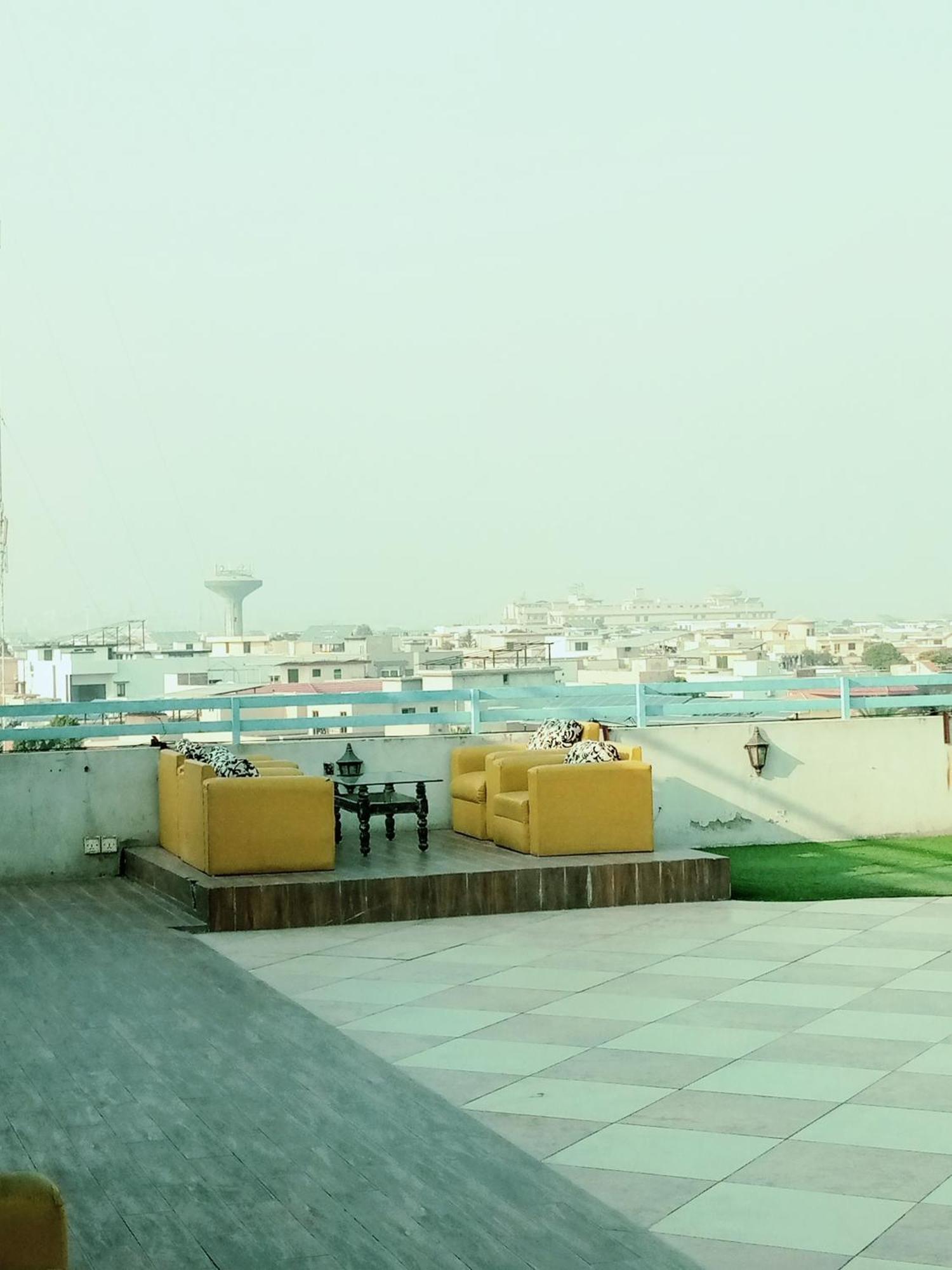 Comfortable Rental Apartments In Bahria Town Ravalpindi Kültér fotó