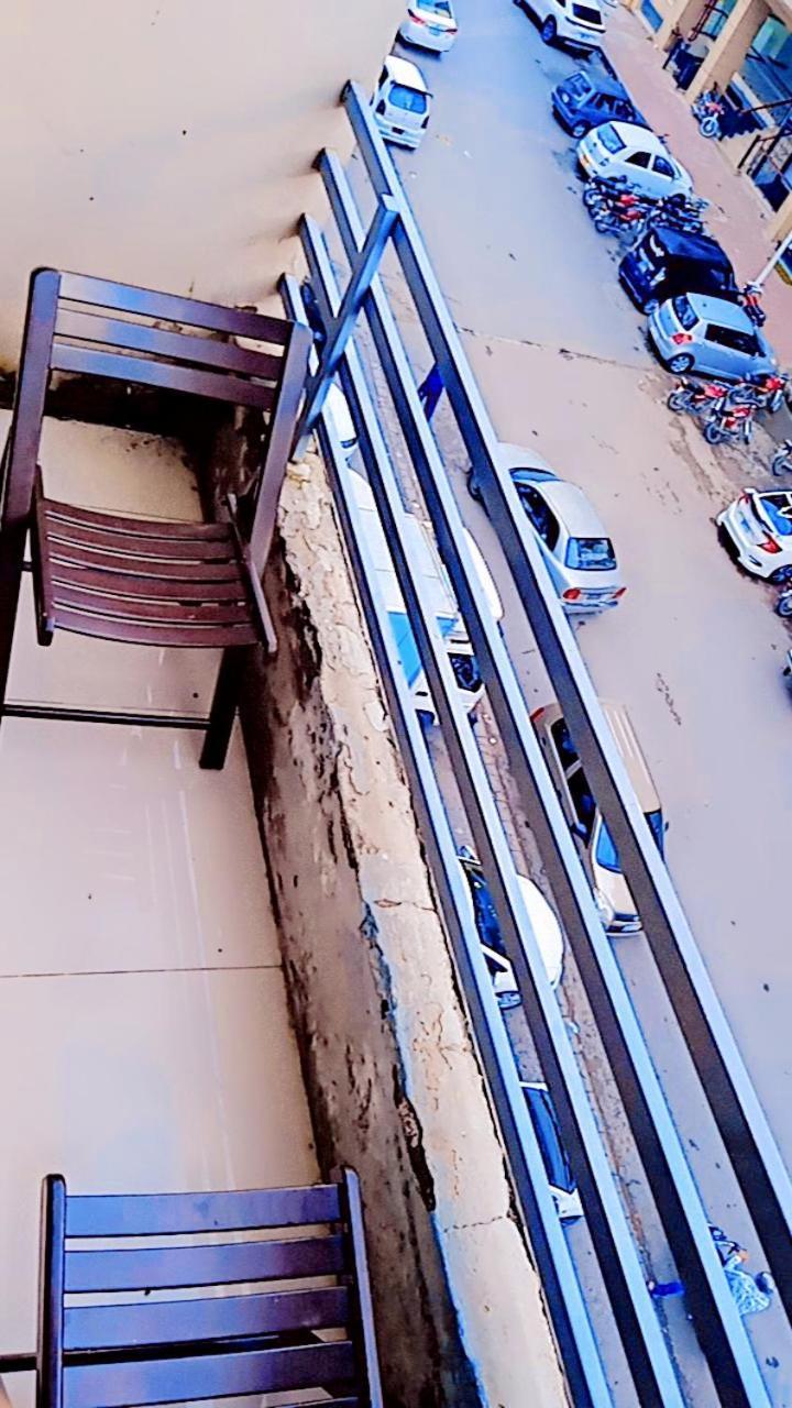 Comfortable Rental Apartments In Bahria Town Ravalpindi Szoba fotó